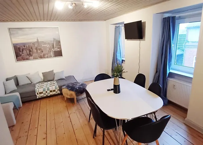 Comfortable 2 For 7 - Free Parking - Perfect For Families And Groups Apartamento